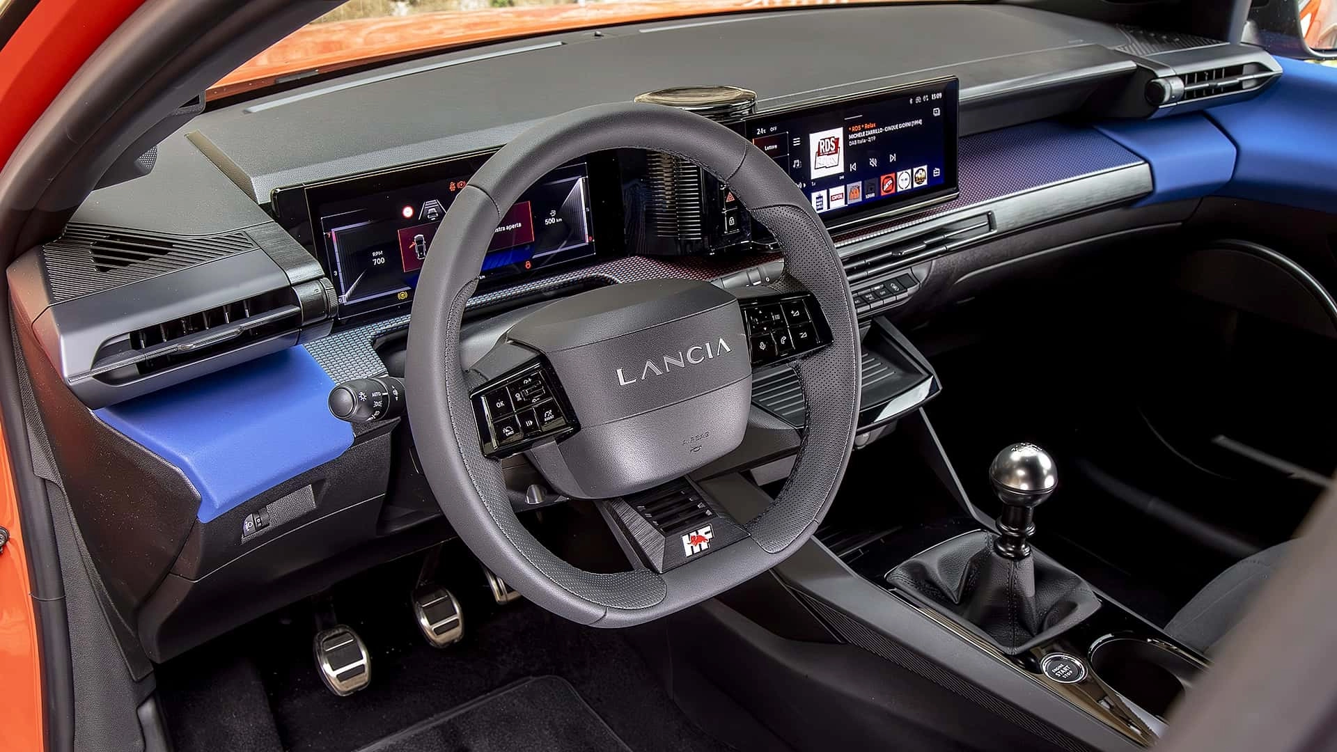Lancia ypsilon turbo 100 la prova di motor1.com (8)